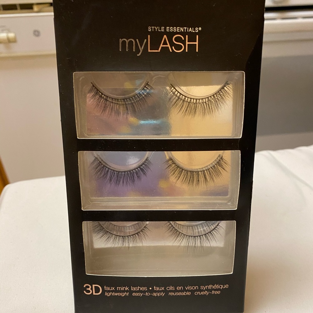 False Eyelashes